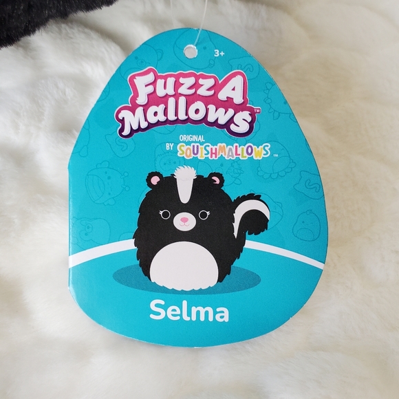 BNWT Selma the Skunk Fuzzamallow Squishmallow 12 Inch - Picture 4 of 7